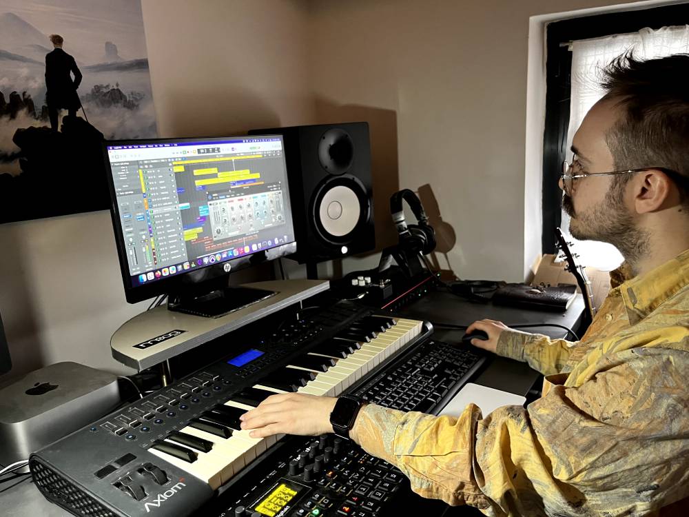 Antonello Sgnaolin Music Composer for Film and Games.